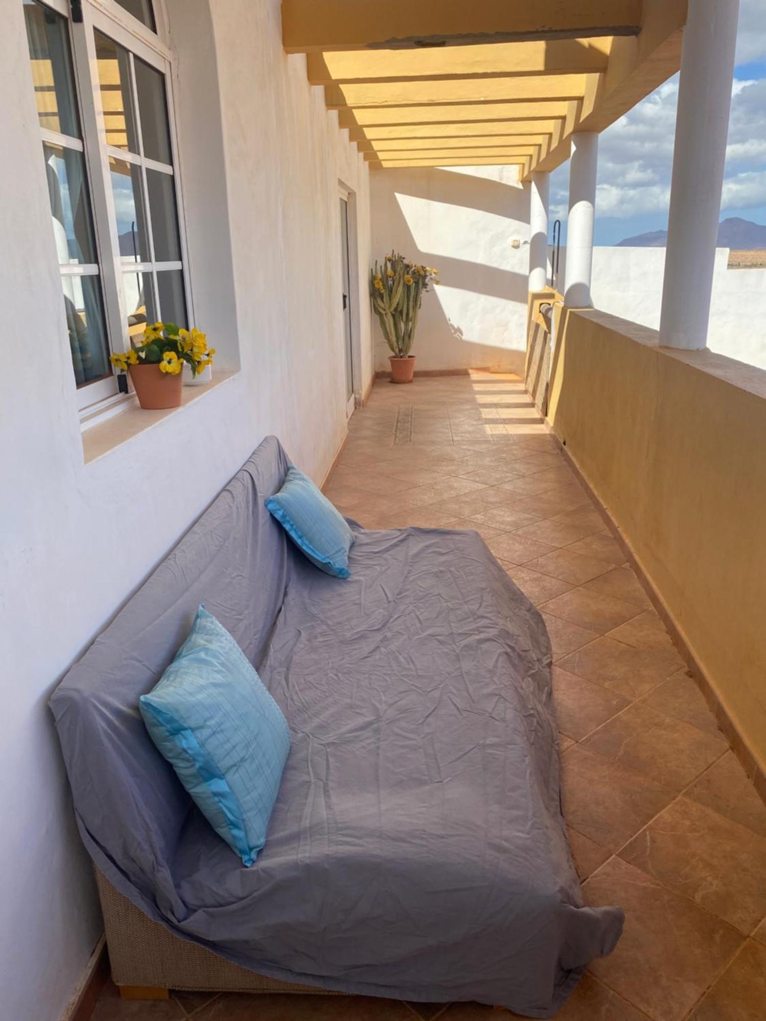 Apartment 'arriba' - Luminous Flat In The Middle Of Fuerteventura *