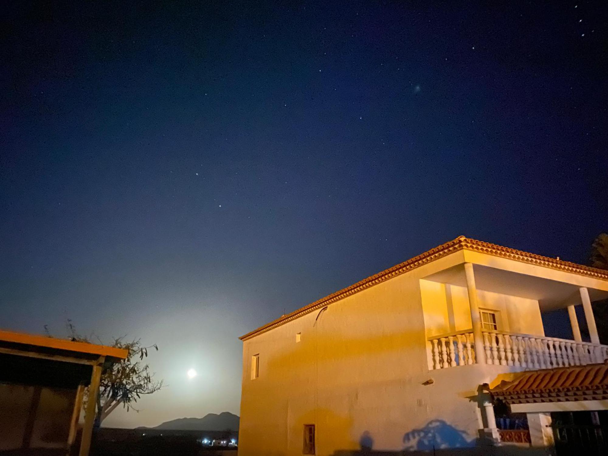 Apartment 'arriba' - Luminous Flat In The Middle Of Fuerteventura *