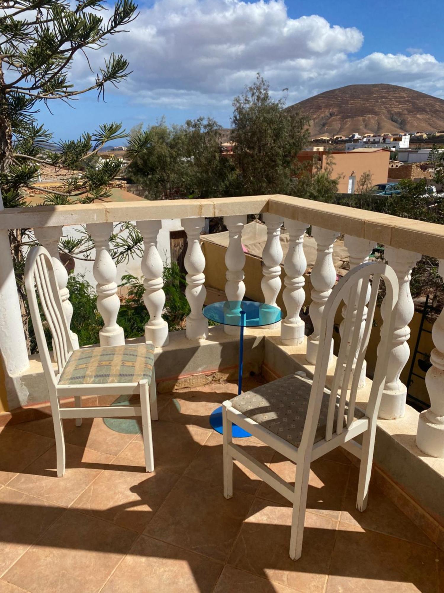 Apartment 'arriba' - Luminous Flat In The Middle Of Fuerteventura *